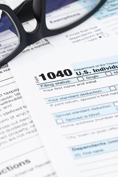 Formularz Zwrotu Podatku Dochodowego Osób Fizycznych Przez Irs Pojęcie Opodatkowania — Zdjęcie stockowe