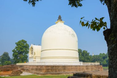 Parinirvana Stupa ve Tapınağı, Kushinagar, Hindistan