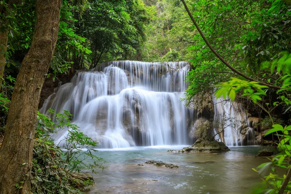 Huai Mae Khamin Waterfall Tier Khuean Srinagarindra National Park Kanchanaburi — Stock Photo, Image