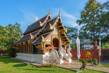 Chaing Mai, Tayland - 18 Kasım 2018: Wat Ban Pong Tapınağındaki Lanna tarzı şapel Hang Dong bölgesinde