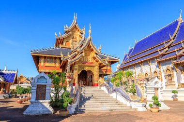 Chiang Mai, Tayland - 26 Aralık 2018: Wat Den Salee Sri Muang Gan (Ban Den) Tapınağı 'ndaki Lanna tarzı şapel.