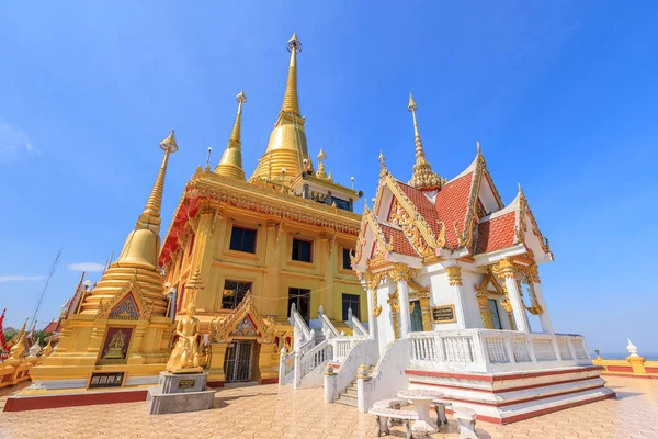 Nakhon Sawan Tailandia Diciembre 2018 Pagoda Dorada Templo Wat Khiriwong — Foto de Stock