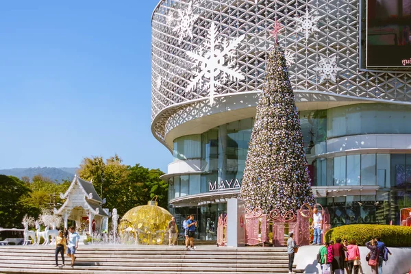 2018年12月26日タイ チェンマイ ニマンハエミンダ道路近くの有名なモール マヤライフスタイルショッピングセンター — ストック写真