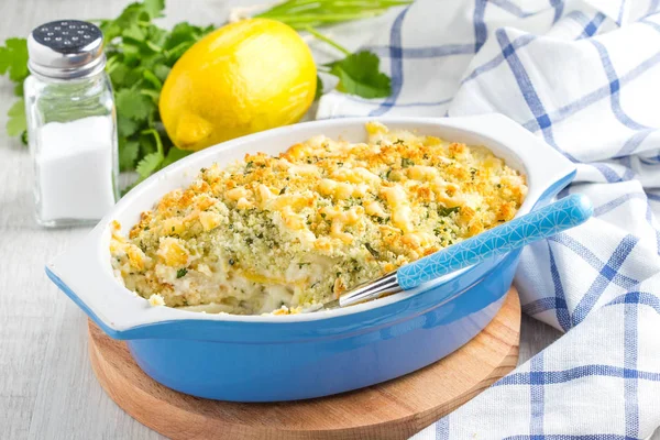 Casserole with crispy crumble, potato gratin, baked meat butter — Stock Photo, Image