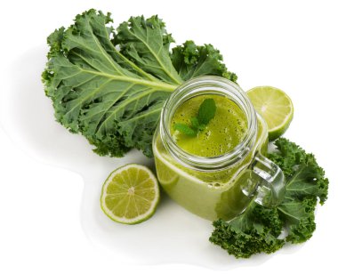 Yeşil Detoks güler yüzlü.