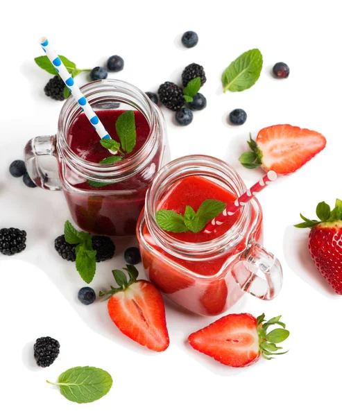 Antioxidant letní bobule smoothie. — Stock fotografie