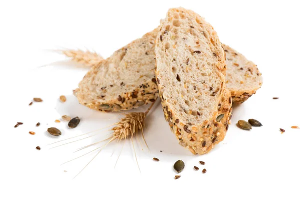 Три ломтика многозернового хлеба . — стоковое фото