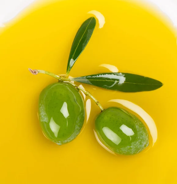 Olives In Olive Oil. — Stock Photo, Image