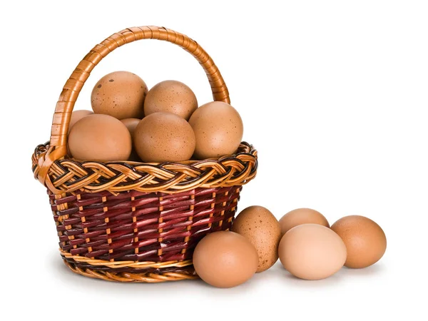 Sepet kahverengi yumurta dolu