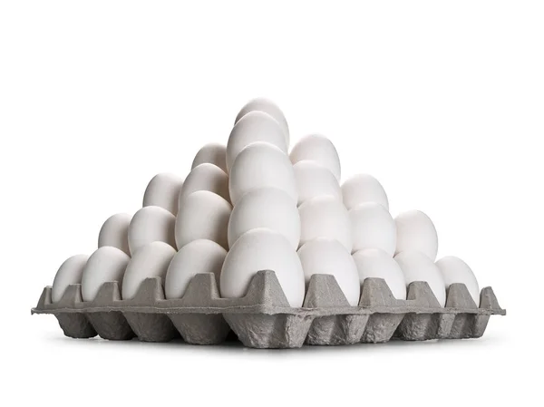 Пирамида из белых яиц — стоковое фото