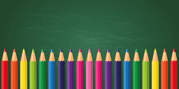Lápis coloridos no fundo do quadro negro da escola — Vetor de Stock