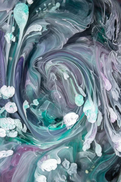Sıvı, renkli sıvı akış efekti. Soyut akışkan sanat geçmişi. Sıvı çizgili minimalist moda boya dokusu. Çok renkli mermer yüzey, mineral taş dokusu.