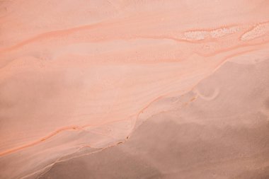 Mavi, pembe, yeşil, mor, kırmızı, kırmızı, sarı, siyah bir arka plan. Orijinal alkol mürekkebi resminin bir parçası. Modern sanat. Soyut renkli arka plan, duvar kağıdı. Mermer dokusu. Modern afişler için Sıvı Sanat, ruhani grafik tasarımı.