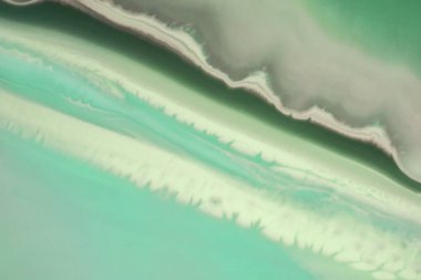 Tasarım kapağı, yıllık rapor, davetiye, el ilanı, sunum, ambalaj, poster, kartvizit, düğün davetiyesi için başvurulabilir. Soyut renkli arka plan, duvar kağıdı. Mermer dokusu. Modern afişler için Sıvı Sanat, ruhani grafik tasarımı.