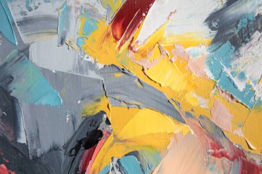 Parça. Çok renkli desenli boya. Soyut sanat geçmişi. Tuval üzerine yağ. Sert fırça darbeleri. Yağlı boya ve palet bıçağıyla yapılmış bir resmin yakın çekimi. Yüksek desenli, yüksek kaliteli detaylar.