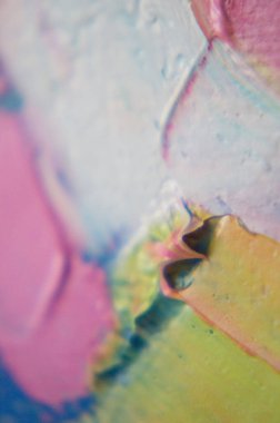 Tuval üzerindeki yağlı boya palet bıçağıyla yazılır. Yağlı boya ve palet bıçağıyla yapılmış bir resmin resmi.. 