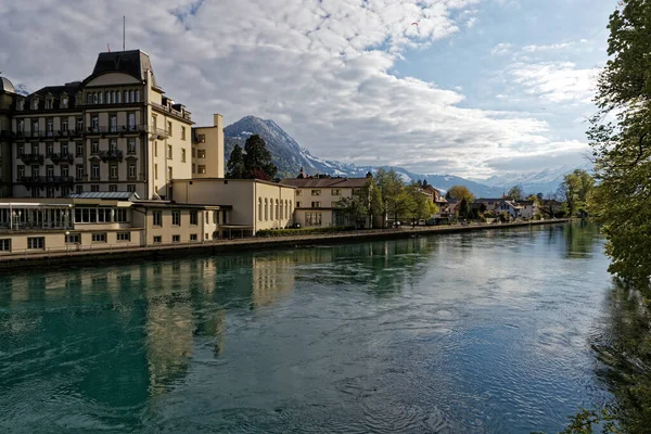 Река Аар Город Интерлакен Швейцария — стоковое фото
