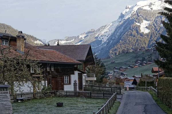 Grindelwald Dorf Umgeben Von Herrlicher Natur Und Eiger Mnch Alpen — Stockfoto