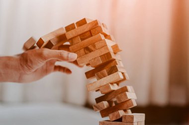 Başarısız Kule İnşa Etme, Meydan Okuma ve Başarısızlık Konsepti. Meydan Okuma ve Başarısızlık Konsepti.