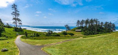 Ecola State Park, Ecola Point, Cannon Beach, Pacific Coast, Oregon, USA. clipart