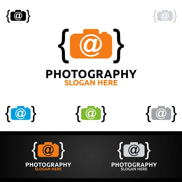 Código Cámara Fotografía Logo — Vector de stock