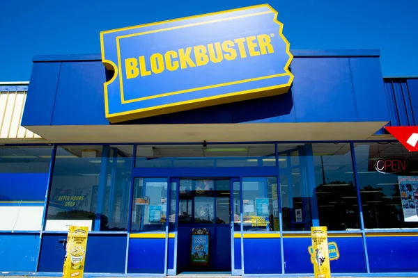Perth, Avustralya - 13 Mart 2019: Avustralya 'nın Morley banliyösünde kapanan son Blockbuster video dükkanı
