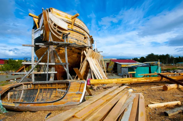 Budowa Drewnianego Statku — Zdjęcie stockowe