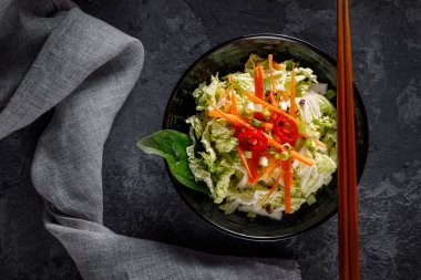 Taze Pekin Lahana Salatası