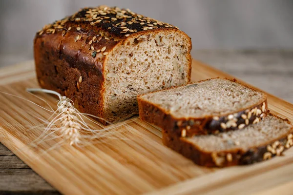 Graues Sesambrot — Stockfoto