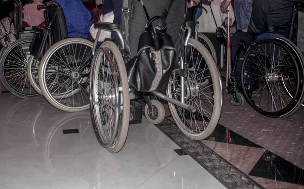 Treffen Behinderter Menschen Bei Wohltätigkeitsveranstaltungen — Stockfoto