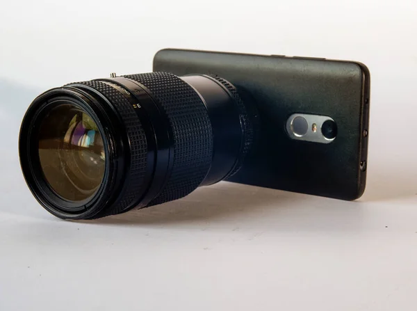 Hybride Smartphone Met Een Grote Lens — Stockfoto