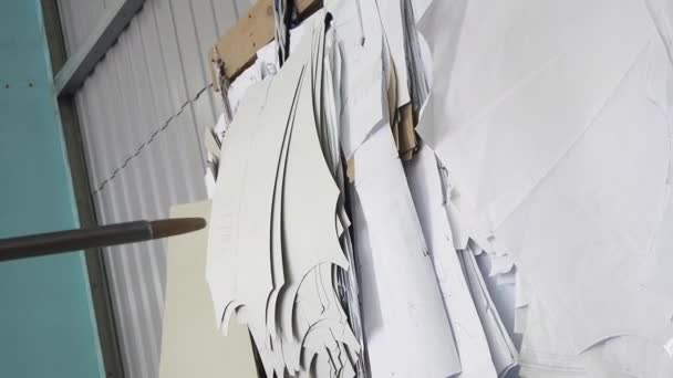 Espaços em branco para roupas em uma fábrica — Vídeo de Stock