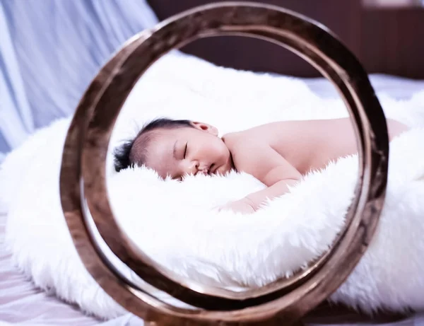 Bebê Recém Nascido Dormindo Fundo — Fotografia de Stock