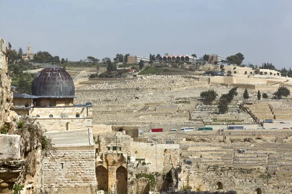 Caminando por Jerusalén . — Foto de Stock