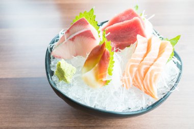 Ham taze Sashimi
