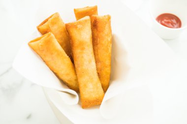 Kızarmış böreği