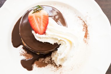 Lezzetli çikolatalı krep