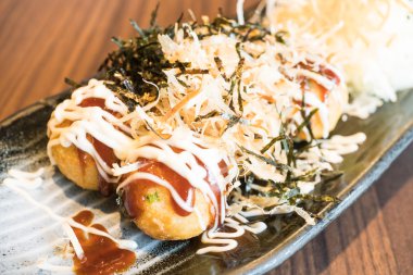 Kalamar top ya da Takoyaki 