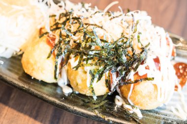 Kalamar top ya da Takoyaki 