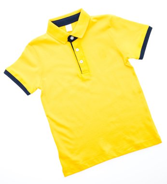 Sarı polo gömlek 