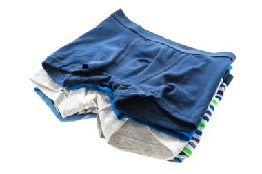 Erkekler için renkli iç çamaşırı