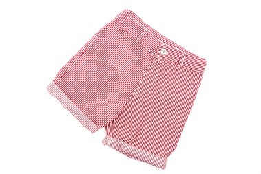 Kısa pantolon ve giyim