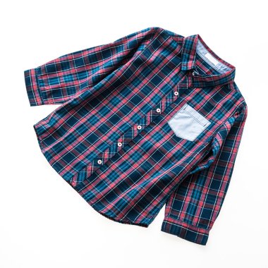 Renkli gömlek ve elbise