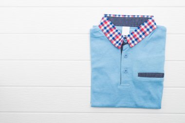 Polo gömlek izole