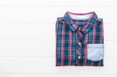 Tartan veya ekose gömlek