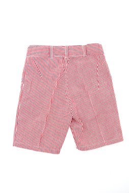 Kısa pantolon ve giyim