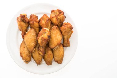 Izgara Barbekü tavuk kanadı beyaz plaka