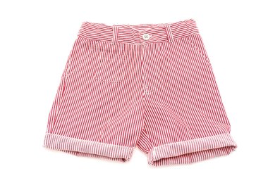 Kısa pantolon ve giyim