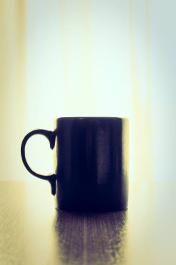 siyah kahve fincanı