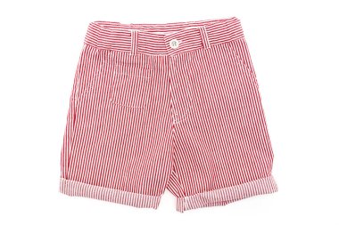 Kısa pantolon ve giyim